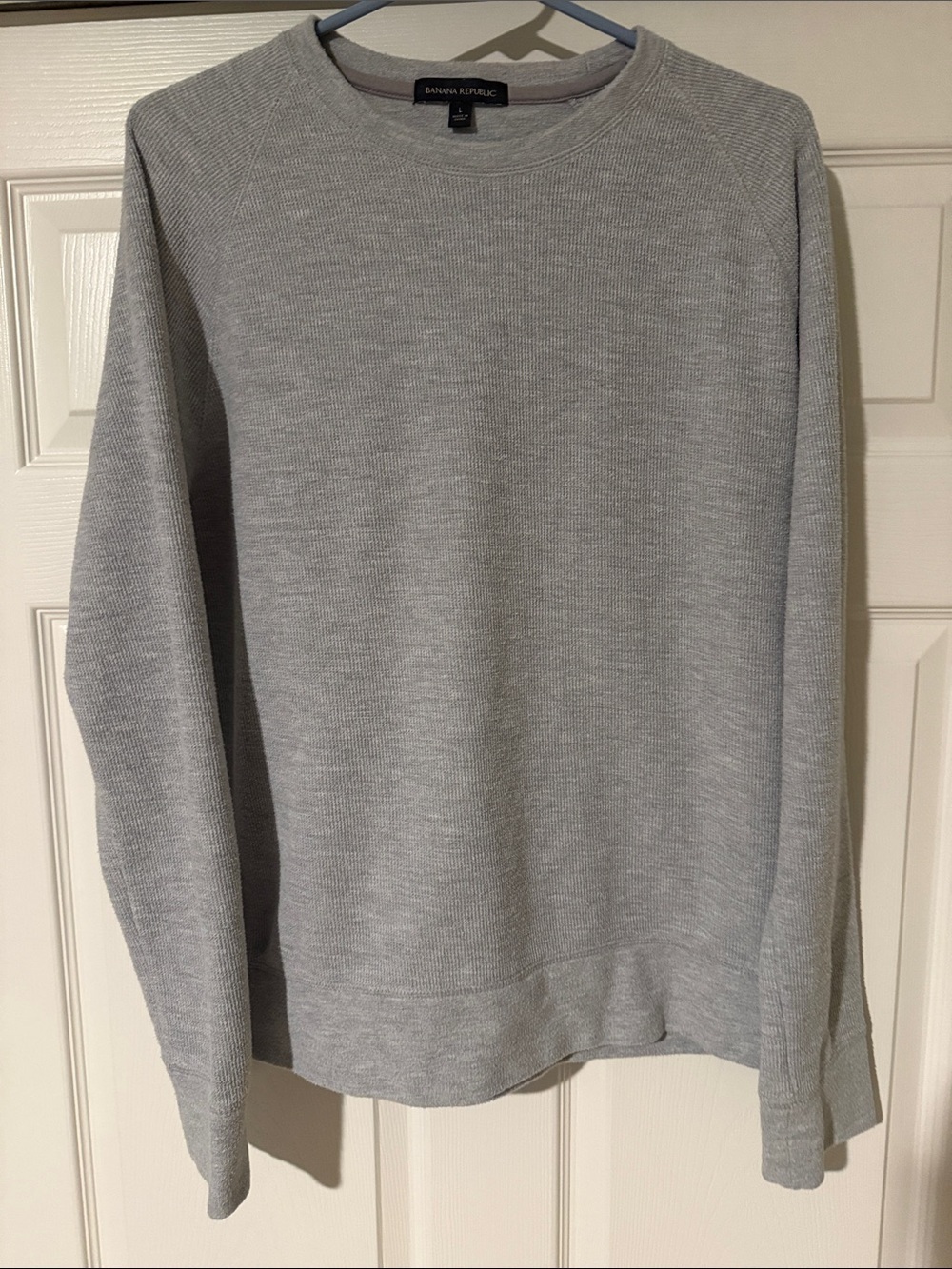 Banana Republic Men's Heather Gray Crewneck Sweater